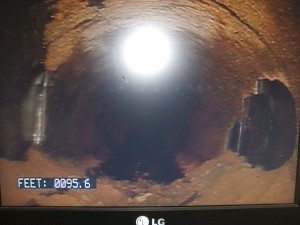 A video inspection by Visu-Sewer revealed extreme problems in the force main.